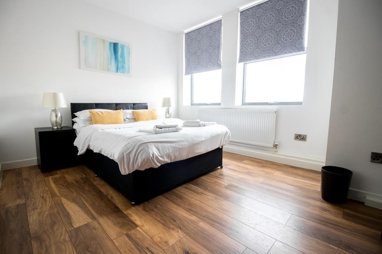 Manhattan Heights Apartment Мейдстън Екстериор снимка
