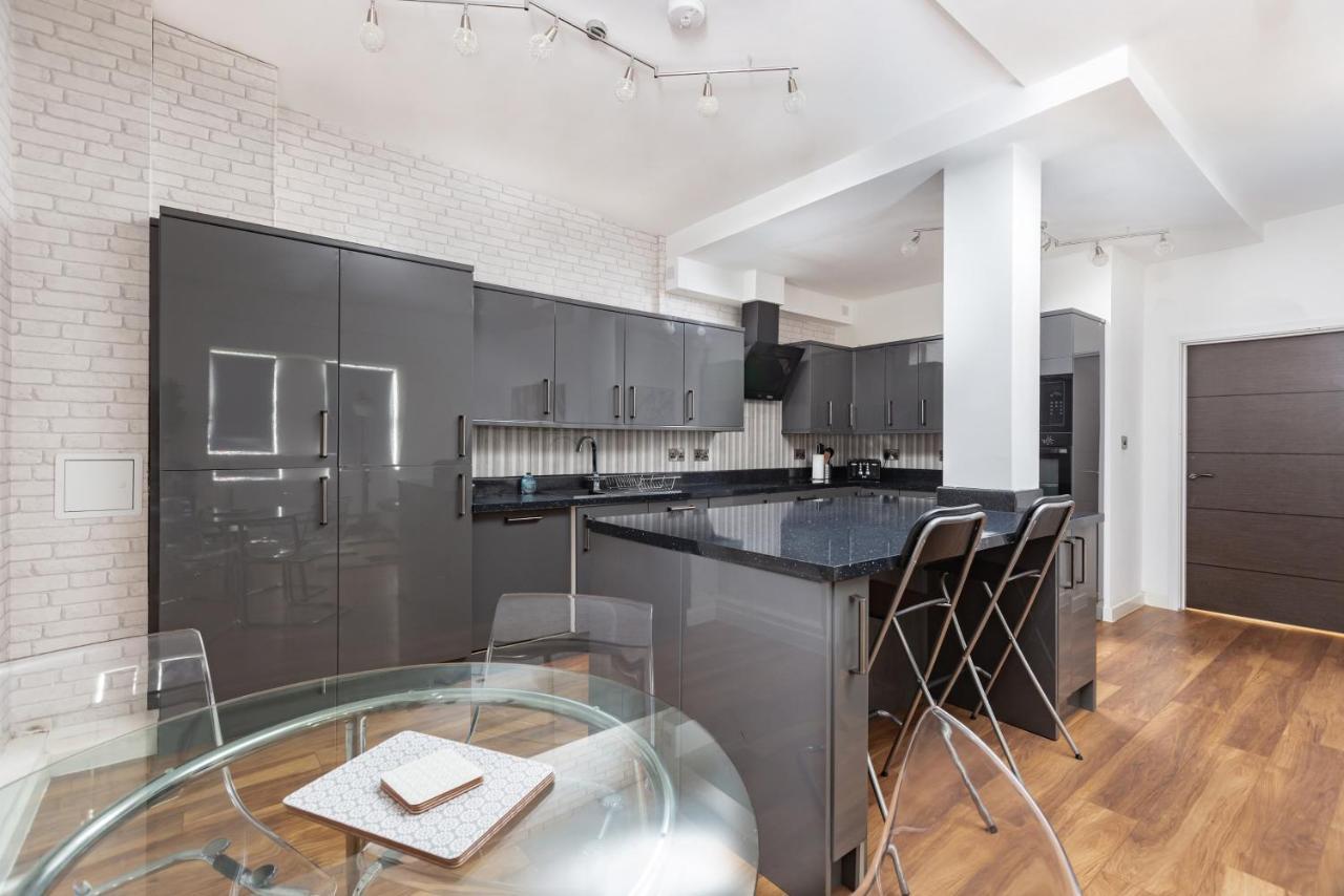 Manhattan Heights Apartment Мейдстън Екстериор снимка