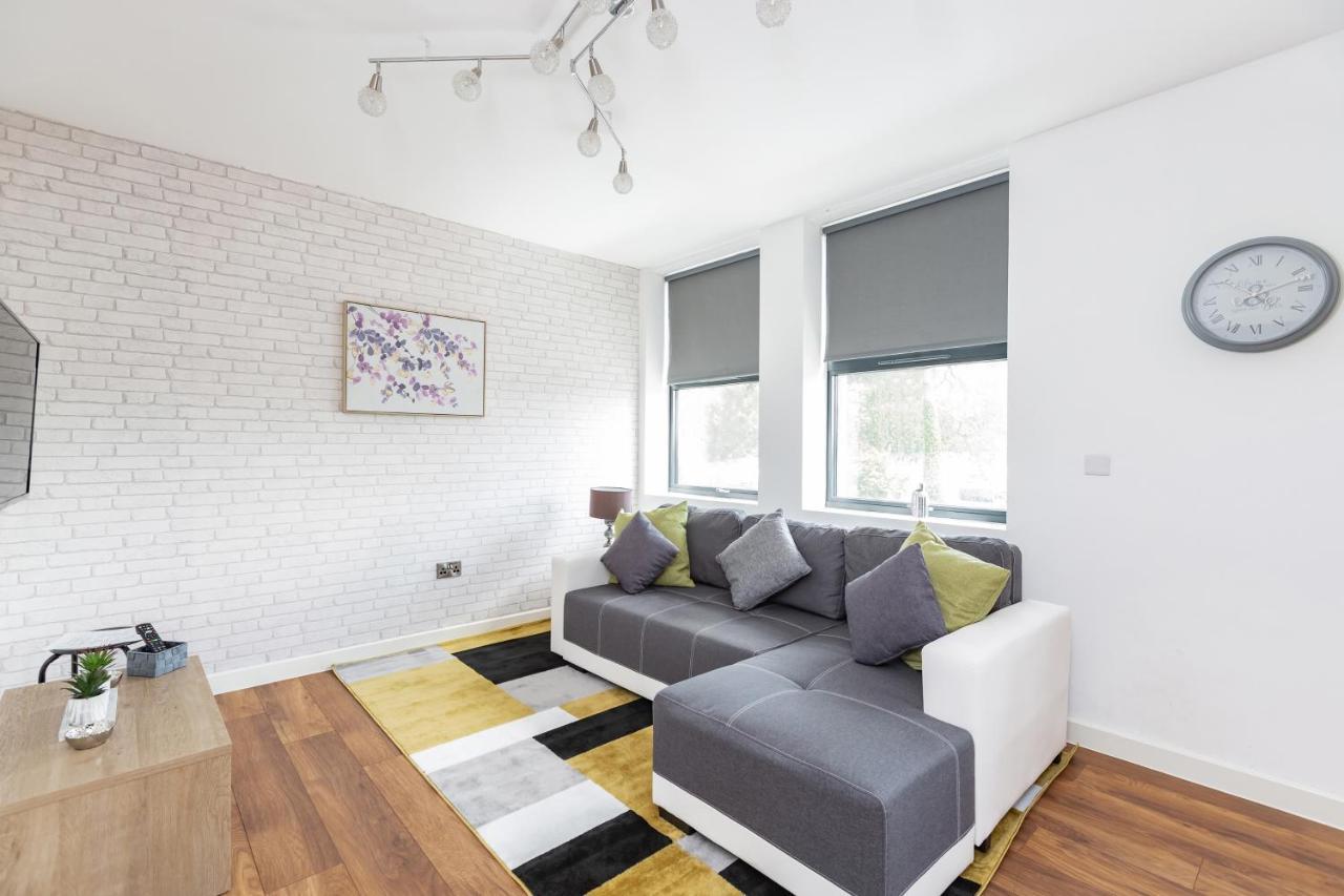 Manhattan Heights Apartment Мейдстън Екстериор снимка
