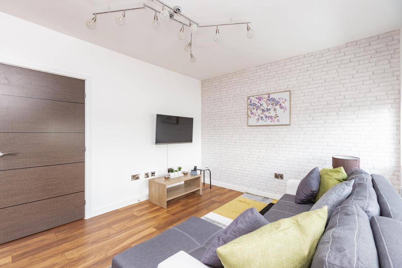 Manhattan Heights Apartment Мейдстън Екстериор снимка
